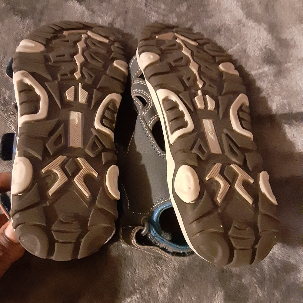 Eddie Bauer boys sandals - Picture 4 of 5